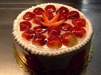 Premium Gurme Seri 6-9 Kişilik Klasik Çilekli